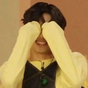 Meet your Posher, Abigail